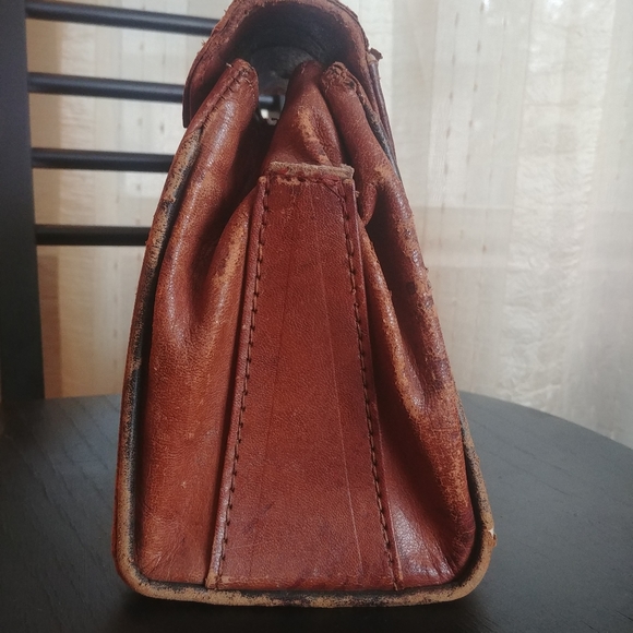 Vintage brown leather tooled clutch - Picture 4 of 8